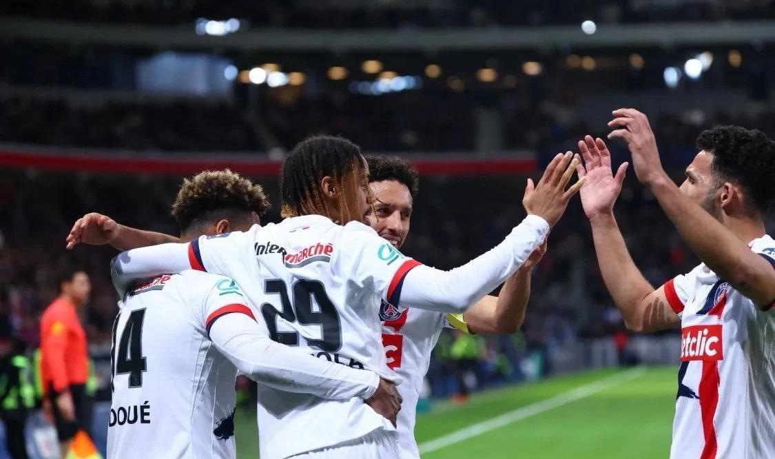 lol补丁下载-今夜皇家社会备战法国杯，伤情更新细节曝光，管理层满意，赛程密集仍需轮换的简单介绍